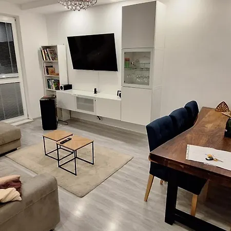 Apartment Family Kramare