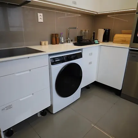 Family Apartment Bratislava - Kramare Pozsony